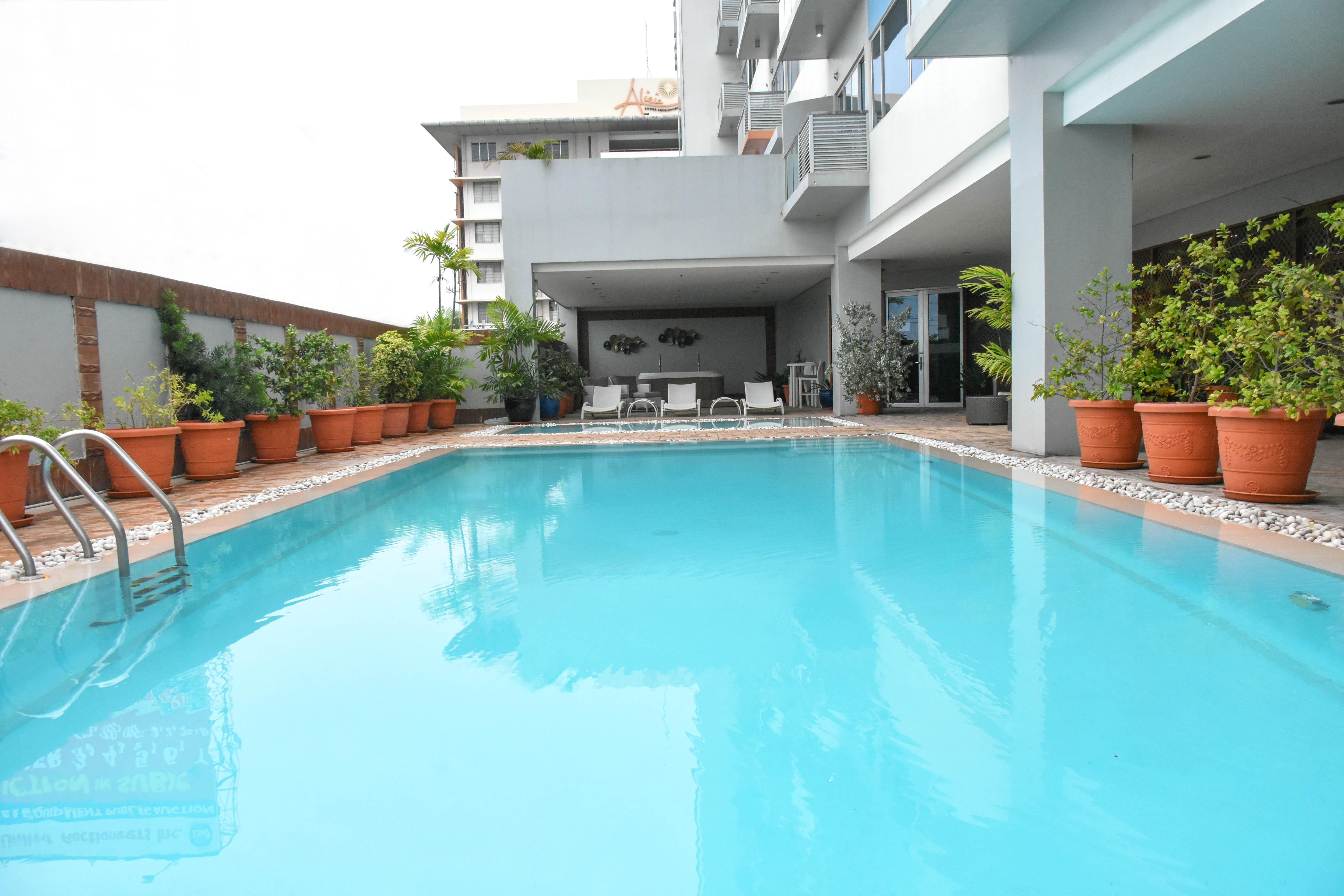 Alicia Apartelle Cebú Exterior foto