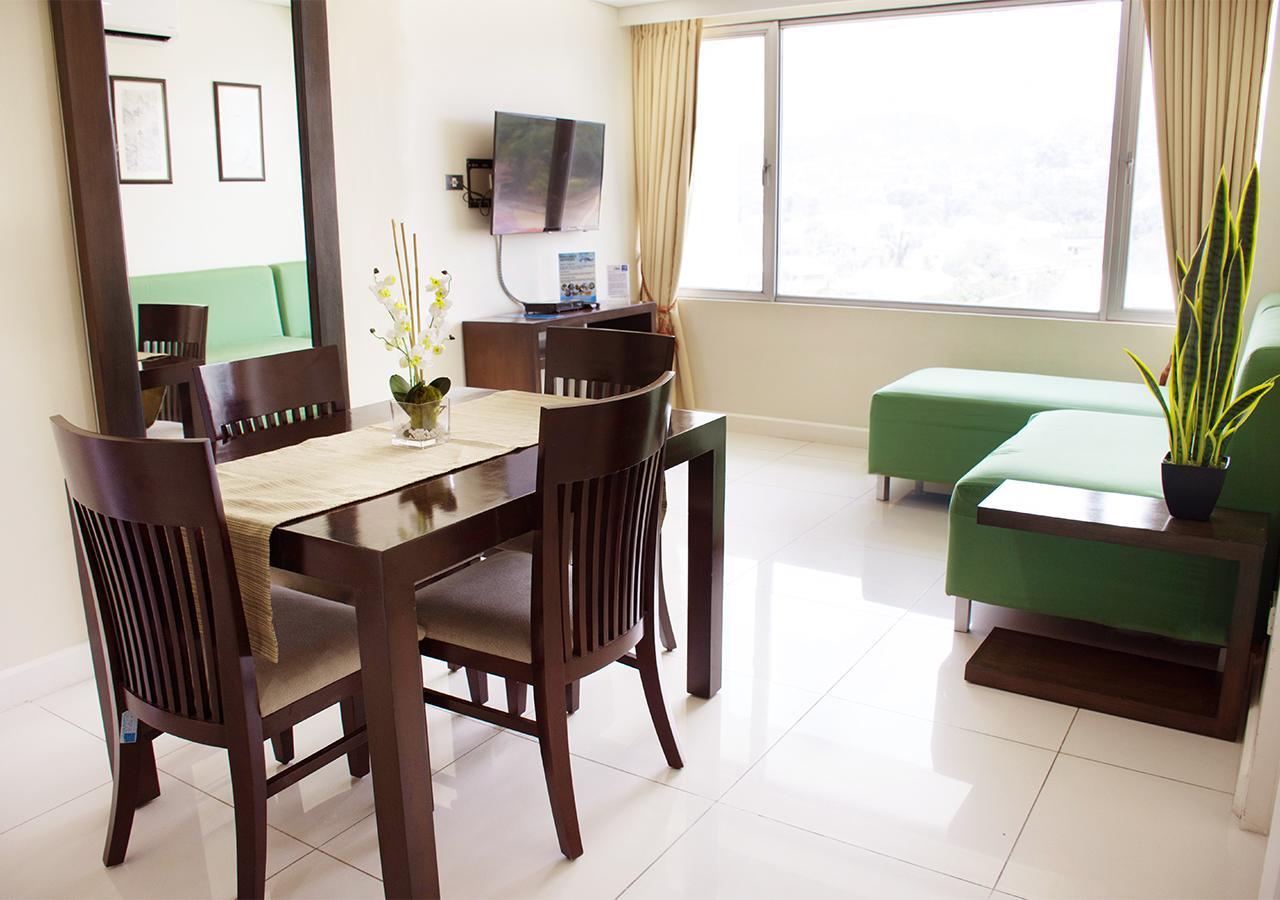 Alicia Apartelle Cebú Exterior foto